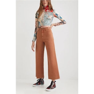 Pantalón wide leg straight