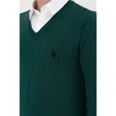 Erkek Slim Fit V Yaka Koyu Yeşil Basic Kazak
