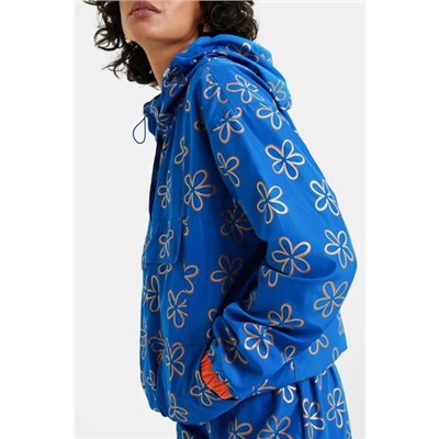Chaqueta corta canguro