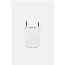 RIBBED STRAPPY TOP WITH FLOWER DETAIL