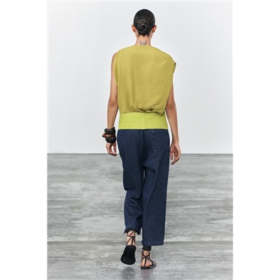 ASYMMETRIC RUSTIC TOP