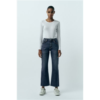 MID-RISE FLARED CROPPED TRF JEANS