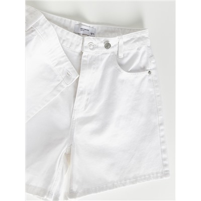 Denim-Shorts mit asymmetrischem Verschluss