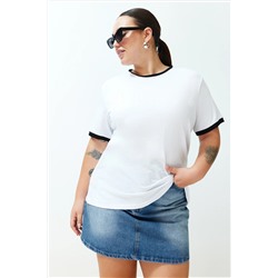 Beyaz Renk Blok Detaylı Boyfriend %100 Pamuk Örme T-shirt TBBSS24BF00012