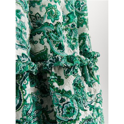 Gemustertes kleid