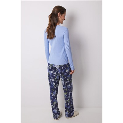 Pijama largo 100% algodón canalé azul flores