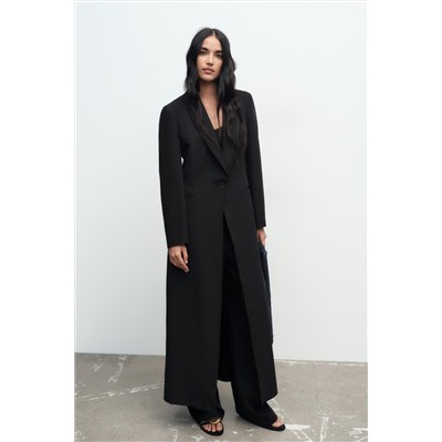 LONG SINGLE-BUTTON COAT