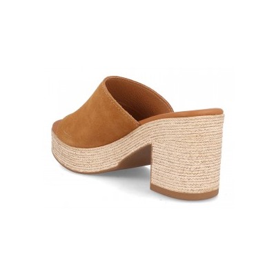 32622 - BDA
                SANDALIAS DE TACÓN