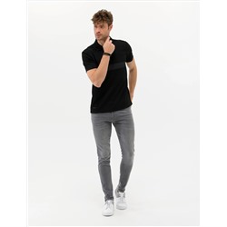 Siyah Slim Fit Göğüs Baskılı Tişört