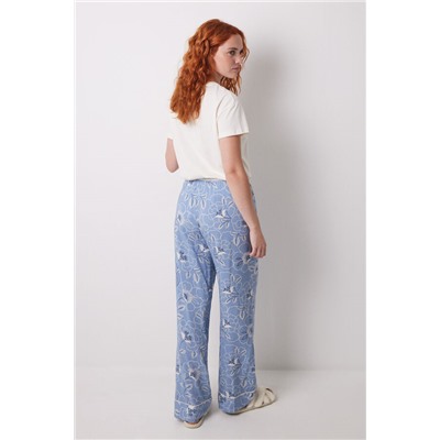 Pantalón largo estampado flores azules