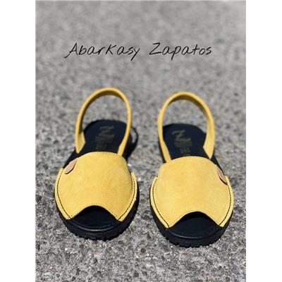 Ab.Zapatos • 3106-8 · AMARILLO+2704 AMARILLO