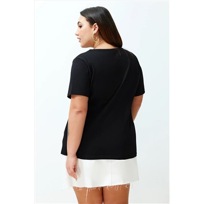 Siyah Boyfriend Çiçek Nakış Detaylı %100 Pamuk Örme Büyük Beden T-shirt TBBSS24BF00029