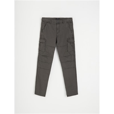 Cargohose mit Slim-Fit