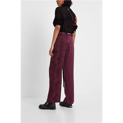 Pantalón jaquard cinturón pañuelo
