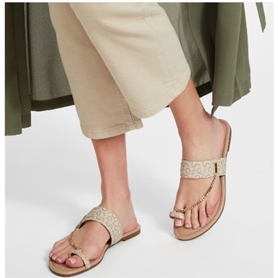 Locks Chain Sandals