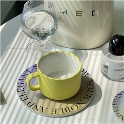 Инстаграммные цветные кружки с подставками ☕️