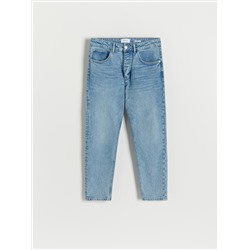 Jeans im Carrot-Fit mit kurzem Bein