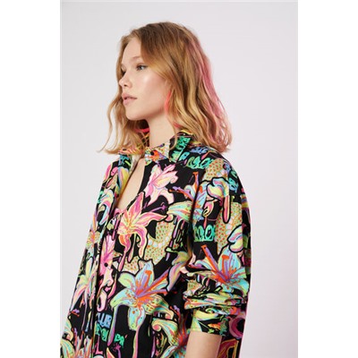 Camisa oversize serpientes