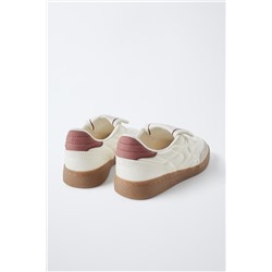 TONGUE SNEAKERS