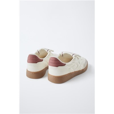 TONGUE SNEAKERS