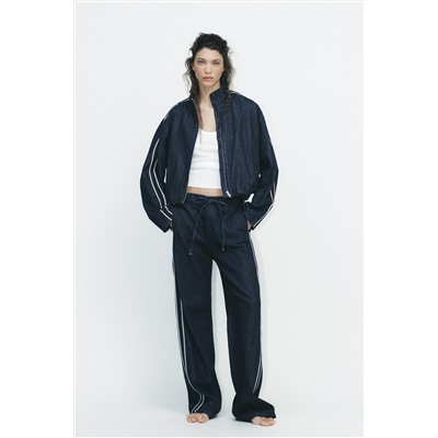 PANTALÓN DENIM BANDA LATERAL