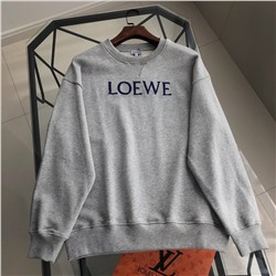 Свитшот с вышитым лого Loew*e