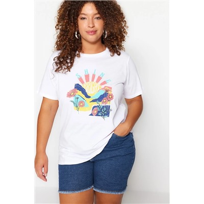 Beyaz Boyfriend Fit Bisiklet Yaka Baskılı %100 Pamuk Örme Büyük Beden T-Shirt TBBSS22TS1944