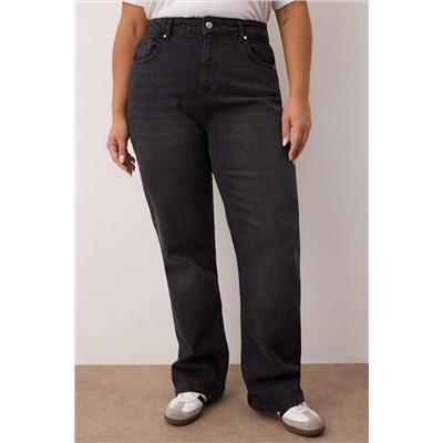 More Sustainable Siyah Yüksek Bel Comfort Straight Fit Büyük Beden Jeans TBBAW24CJ00045