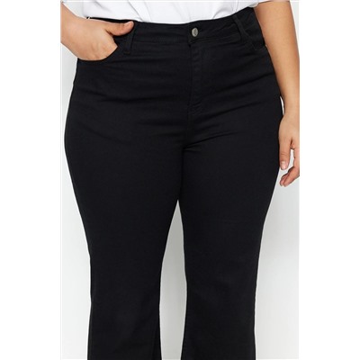 Solmayan Siyah Yüksek Bel Comfort Kısa Paça Culotte Fit Jeans TBBSS23AR00014