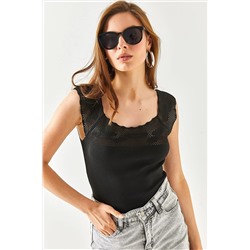 Olalook Kadın Siyah Yakası Ajurlu Triko Bluz BLZ-19002342