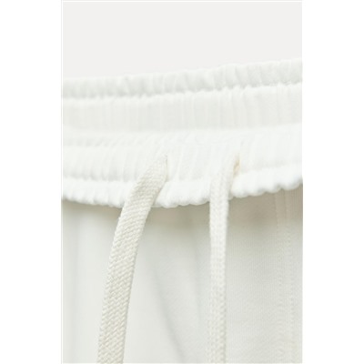 JOGGERS WITH PLEAT DETAIL