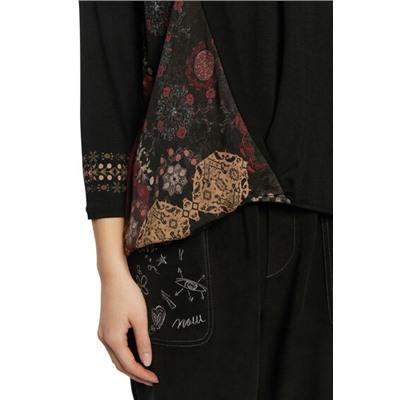 Camiseta mandala tachuelas