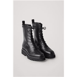 GROBE LEDERSTIEFELETTEN MIT SCHNÜRUNG Schwarz