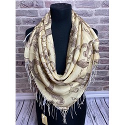 Платок женский с интересным рисунком (110*110 см.) арт. 250009