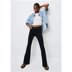 Jeans flare tiro medio -  Mujer | MANGO OUTLET España