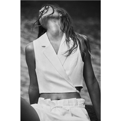 TAILORED LINEN BLEND WAISTCOAT