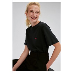 MaviLogo Baskılı Siyah Tişört Loose Fit / Bol Rahat Kesim 1612122-900