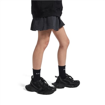 Women's 3xl Sneaker in Black