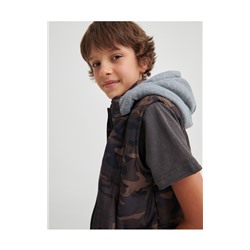 Steppweste im Camouflage-Stil