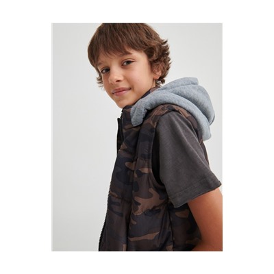 Steppweste im Camouflage-Stil