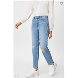 Straight Tapered Jeans