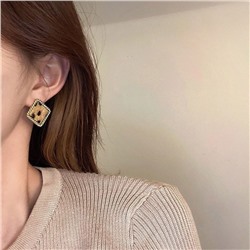 Серьги в леопардовом стиле