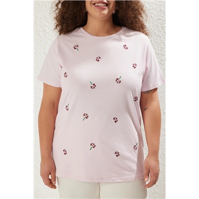 Pembe Boyfriend Çiçek Nakış Detaylı %100 Pamuk Örme Büyük Beden T-shirt TBBSS24BF00029