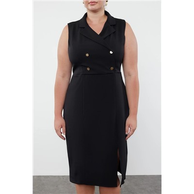 Siyah Düğme Detaylı Yırtmaçlı Fitted/Vücuda Oturan Midi Dokuma Elbise TBBSS24AH00214
