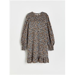 Kleid mit Rüschen