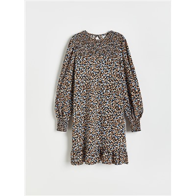 Kleid mit Rüschen
