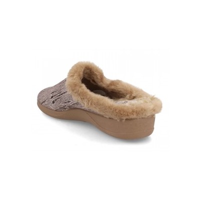 890 - BE RELAX
                ZAPATILLA CASA SEÑORA