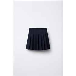 BOX PLEAT SKIRT WITH HEART APPLIQUÉ