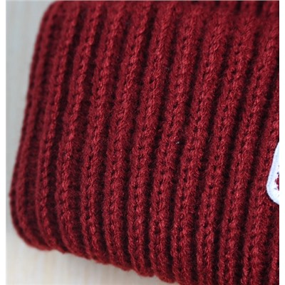Повседневная вязаная шапка ФИЛ*А