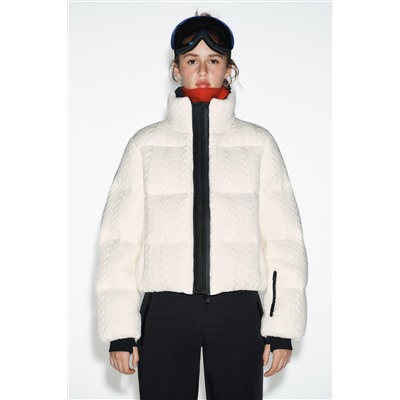 FAUX SHEARLING PADDED ANORAK 80% DOWN 20% FEATHER HEIQ XREFLEX™ RECCO® TECHNOLOGY SKI COLLECTION, CHARACTERISTICS